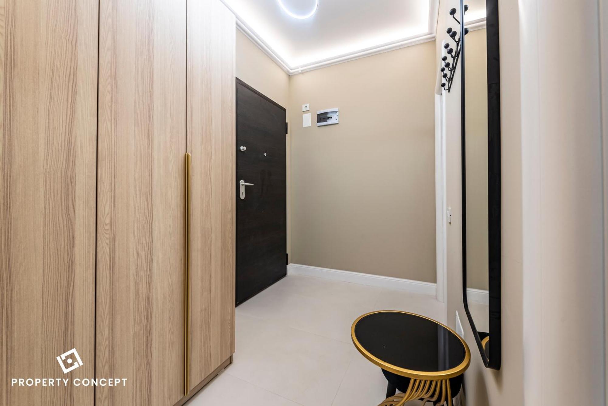 Apartment Plaza 79 *